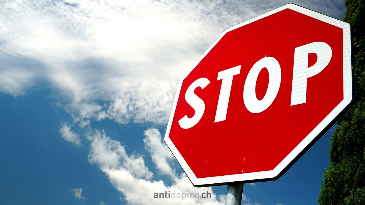 Verkehrsschild STOP